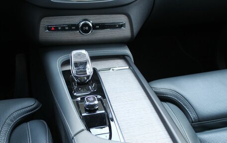 Volvo XC90 II рестайлинг, 2021 год, 5 890 000 рублей, 19 фотография