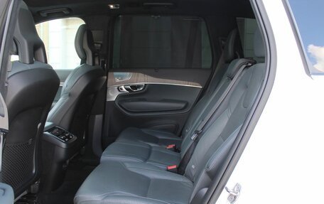 Volvo XC90 II рестайлинг, 2021 год, 5 890 000 рублей, 28 фотография