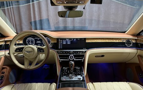 Bentley Flying Spur, 2021 год, 25 000 000 рублей, 18 фотография