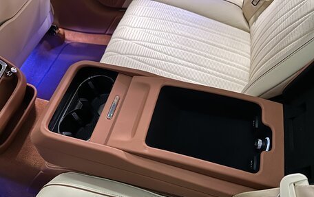 Bentley Flying Spur, 2021 год, 25 000 000 рублей, 29 фотография