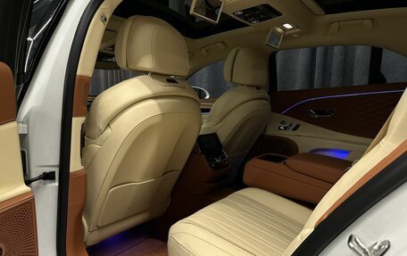 Bentley Flying Spur, 2021 год, 25 000 000 рублей, 31 фотография
