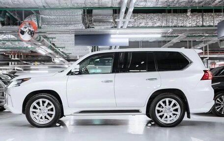 Lexus LX III, 2016 год, 6 990 000 рублей, 8 фотография
