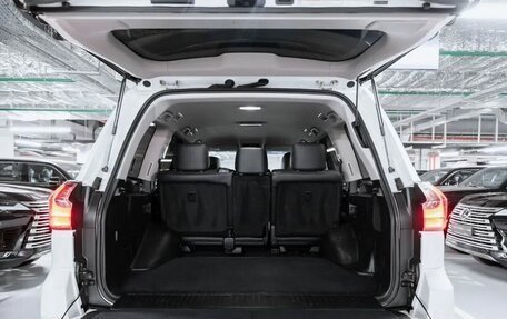 Lexus LX III, 2016 год, 6 990 000 рублей, 10 фотография