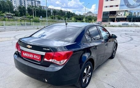 Chevrolet Cruze II, 2012 год, 549 000 рублей, 3 фотография