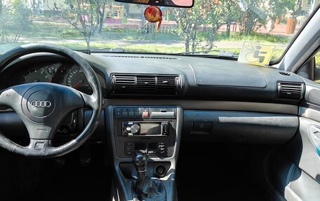 Audi A4, 1998 год, 300 000 рублей, 2 фотография