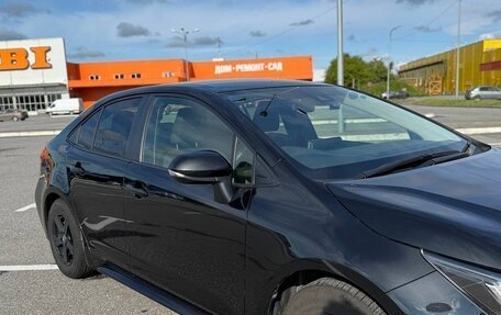 Toyota Corolla, 2022 год, 1 600 000 рублей, 2 фотография
