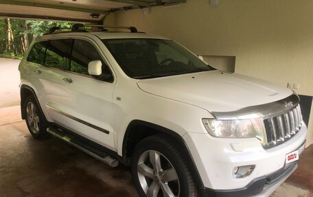 Jeep Grand Cherokee, 2012 год, 1 800 000 рублей, 3 фотография