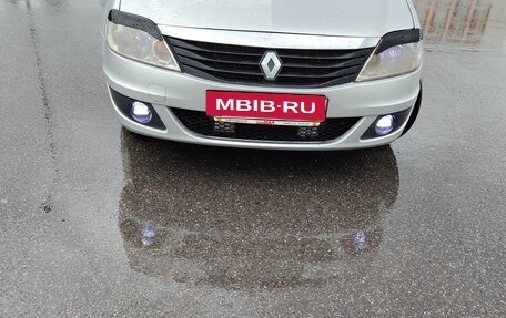 Renault Logan I, 2012 год, 400 000 рублей, 11 фотография