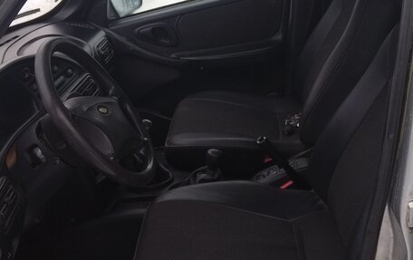 Chevrolet Niva I рестайлинг, 2008 год, 300 000 рублей, 15 фотография