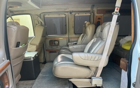 Chevrolet Express II, 2003 год, 3 700 000 рублей, 6 фотография