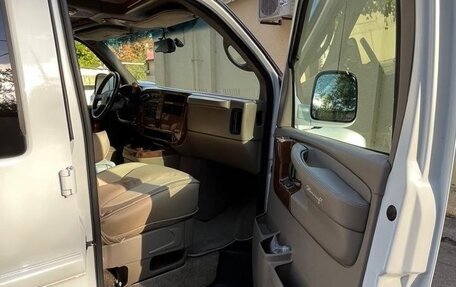 Chevrolet Express II, 2003 год, 3 700 000 рублей, 15 фотография