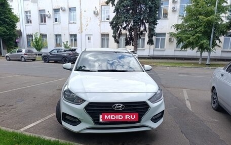 Hyundai Solaris II рестайлинг, 2018 год, 1 370 000 рублей, 6 фотография