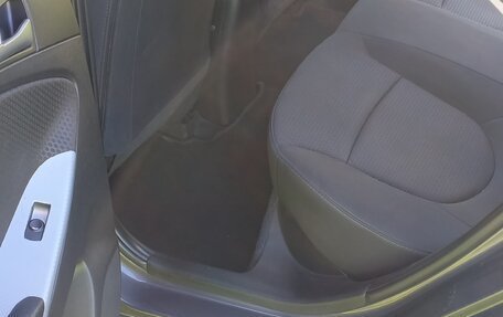 Hyundai Solaris II рестайлинг, 2014 год, 940 000 рублей, 11 фотография