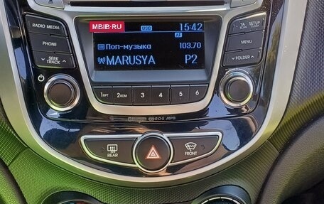 Hyundai Solaris II рестайлинг, 2014 год, 940 000 рублей, 15 фотография