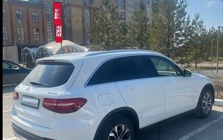 Mercedes-Benz GLC, 2015 год, 3 200 000 рублей, 3 фотография