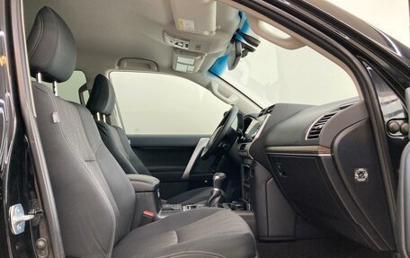 Toyota Land Cruiser Prado 150 рестайлинг 2, 2021 год, 7 500 000 рублей, 14 фотография