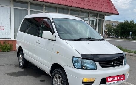 Toyota Lite Ace IV, 2000 год, 1 300 000 рублей, 3 фотография