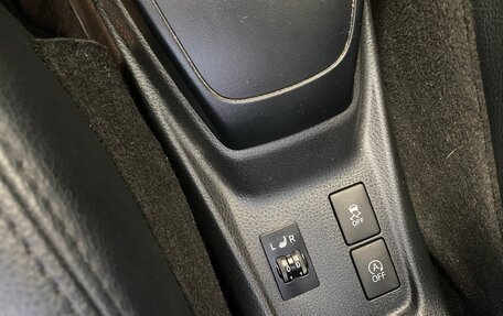 Toyota Yaris, 2021 год, 1 140 000 рублей, 12 фотография