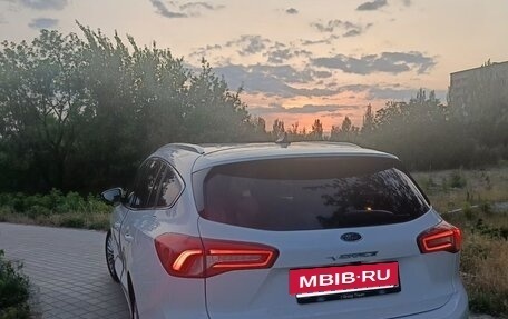 Ford Focus IV, 2020 год, 1 800 000 рублей, 2 фотография
