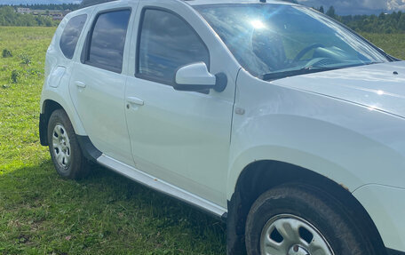 Renault Duster I рестайлинг, 2014 год, 990 000 рублей, 3 фотография