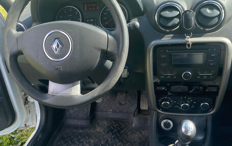 Renault Duster I рестайлинг, 2014 год, 990 000 рублей, 8 фотография