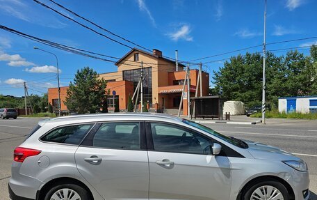 Ford Focus III, 2017 год, 940 000 рублей, 2 фотография