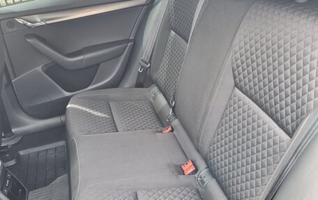 Skoda Octavia, 2018 год, 1 800 000 рублей, 11 фотография