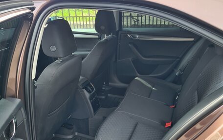 Skoda Octavia, 2018 год, 1 800 000 рублей, 13 фотография