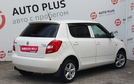 Skoda Fabia II, 2010 год, 650 000 рублей, 2 фотография