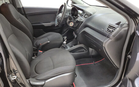 KIA Rio III рестайлинг, 2016 год, 880 000 рублей, 14 фотография