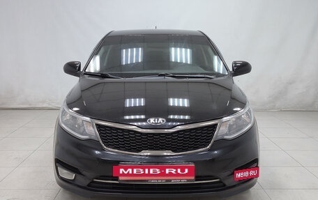 KIA Rio III рестайлинг, 2016 год, 880 000 рублей, 2 фотография