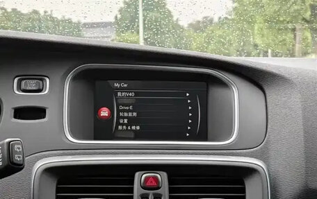 Volvo V40 II рестайлинг, 2019 год, 1 740 111 рублей, 14 фотография