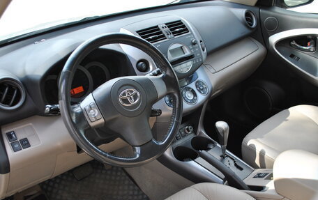 Toyota RAV4, 2007 год, 1 249 000 рублей, 10 фотография