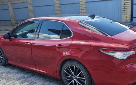 Toyota Camry, 2021 год, 3 700 000 рублей, 6 фотография