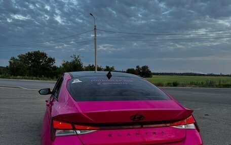 Hyundai Elantra, 2023 год, 2 080 000 рублей, 5 фотография