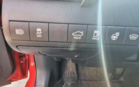 Toyota Camry, 2021 год, 3 700 000 рублей, 8 фотография