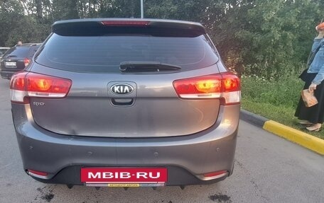 KIA Rio III рестайлинг, 2015 год, 600 000 рублей, 17 фотография