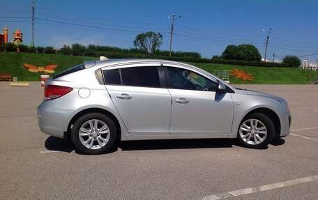 Chevrolet Cruze II, 2013 год, 895 000 рублей, 21 фотография