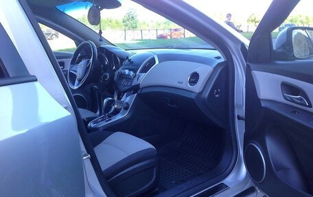 Chevrolet Cruze II, 2013 год, 895 000 рублей, 29 фотография