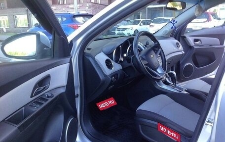 Chevrolet Cruze II, 2013 год, 895 000 рублей, 30 фотография