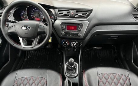 KIA Rio III рестайлинг, 2013 год, 540 000 рублей, 12 фотография