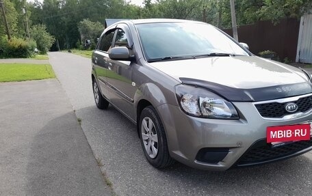 KIA Rio II, 2009 год, 550 000 рублей, 2 фотография