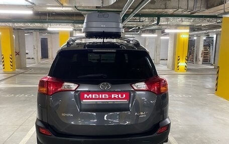 Toyota RAV4, 2013 год, 1 800 000 рублей, 6 фотография