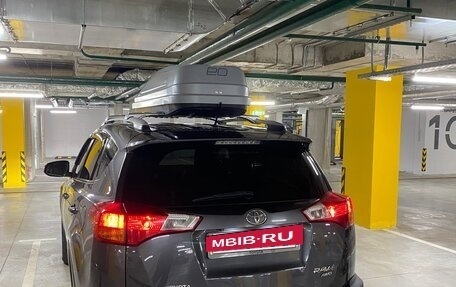 Toyota RAV4, 2013 год, 1 800 000 рублей, 11 фотография