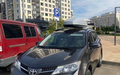 Toyota RAV4, 2013 год, 1 800 000 рублей, 16 фотография