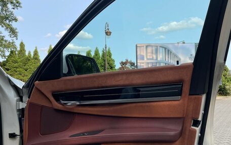 BMW 7 серия, 2010 год, 2 350 000 рублей, 3 фотография