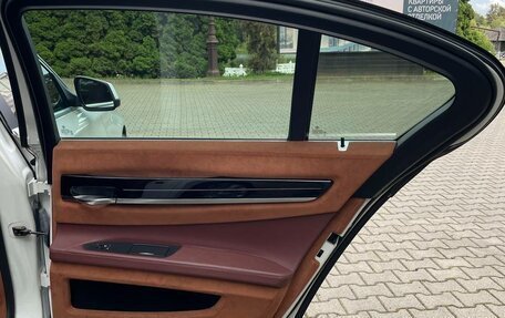 BMW 7 серия, 2010 год, 2 350 000 рублей, 5 фотография