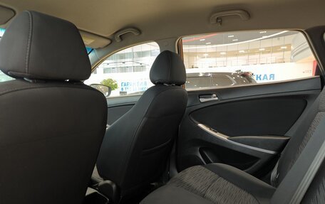 Hyundai Solaris II рестайлинг, 2015 год, 1 150 000 рублей, 12 фотография