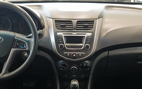Hyundai Solaris II рестайлинг, 2015 год, 1 150 000 рублей, 15 фотография