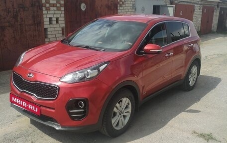 KIA Sportage IV рестайлинг, 2018 год, 1 830 000 рублей, 3 фотография